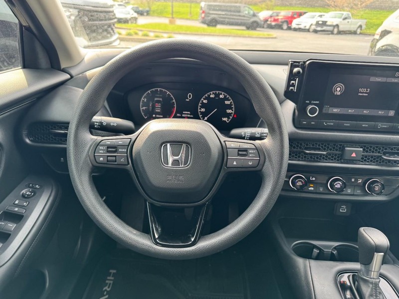 Honda HR-V Vehicle Image 12