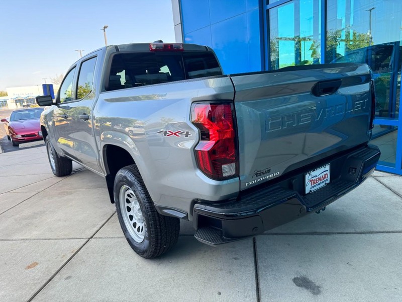 Chevrolet Colorado Vehicle Image 05