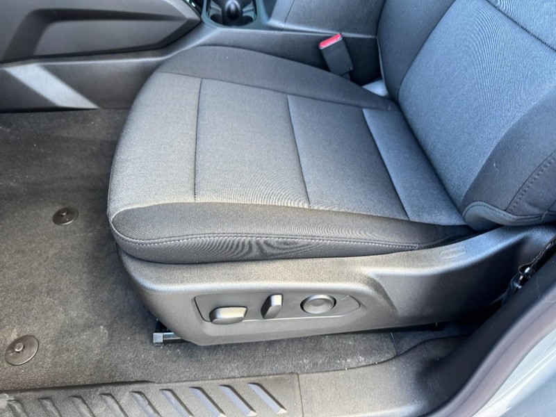 Chevrolet Colorado Vehicle Image 11