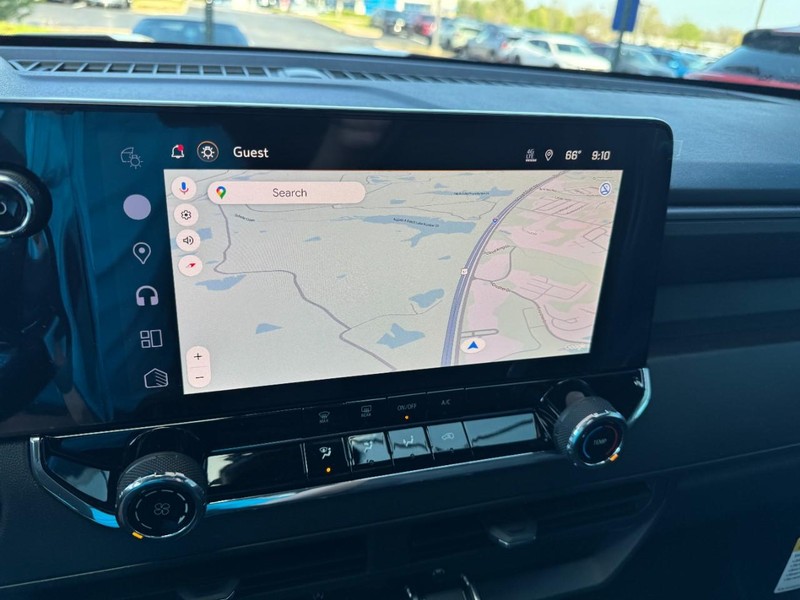 Chevrolet Colorado Vehicle Image 17