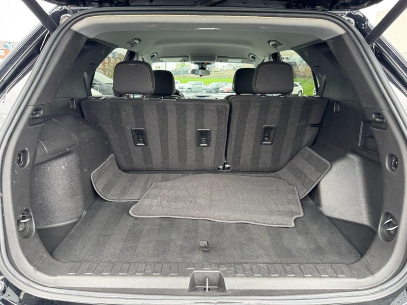 Chevrolet Equinox Vehicle Full-screen Gallery Image 06