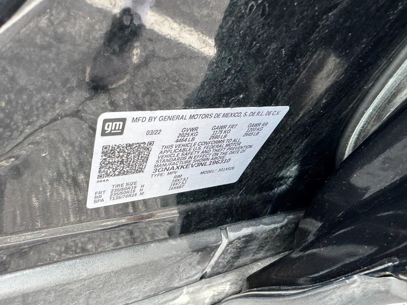 Chevrolet Equinox Vehicle Full-screen Gallery Image 23