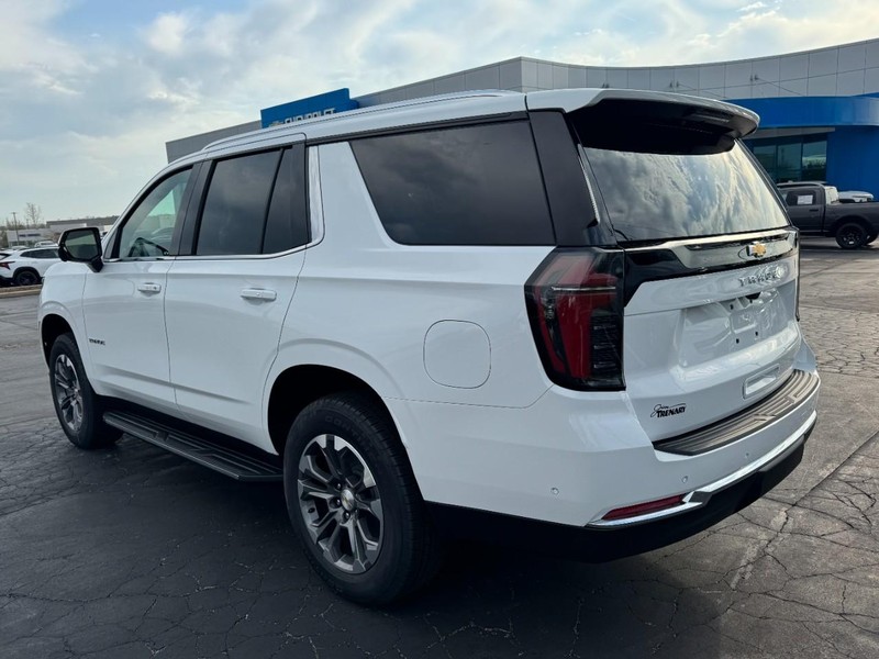 Chevrolet Tahoe Vehicle Image 05