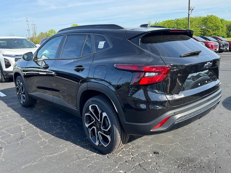 Chevrolet Trax Vehicle Image 05