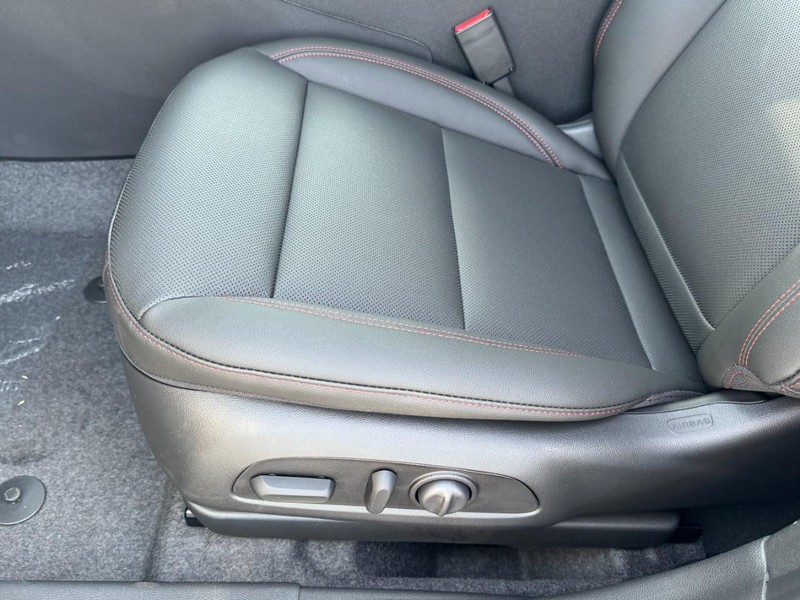 Chevrolet Trax Vehicle Image 08