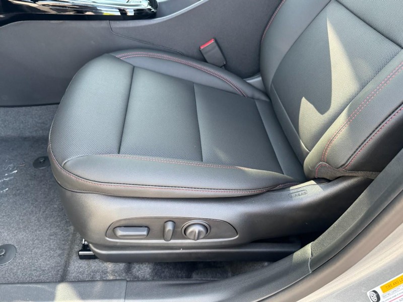 Chevrolet Trax Vehicle Image 08