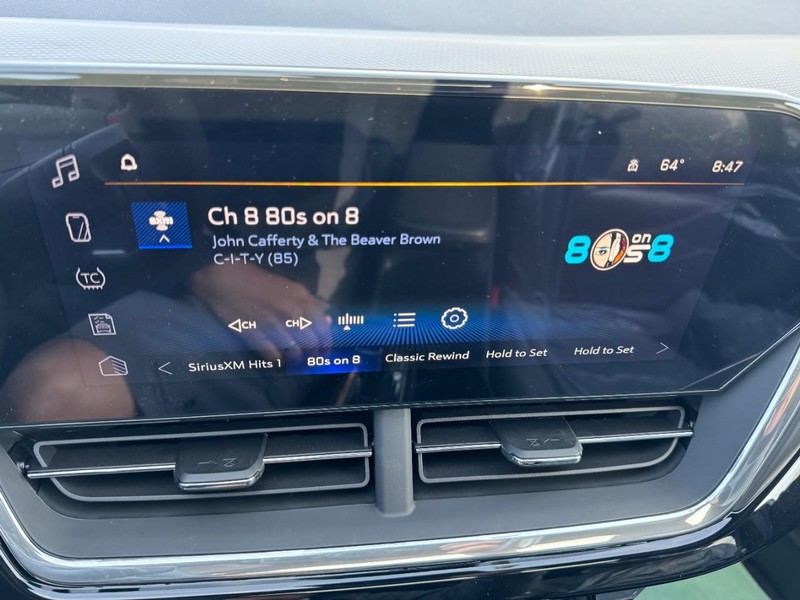 Chevrolet Trax Vehicle Image 14