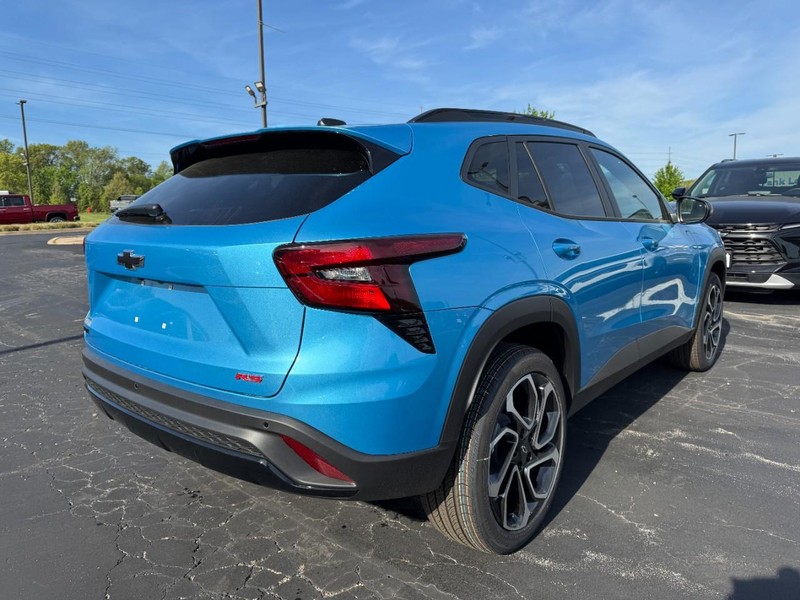 Chevrolet Trax Vehicle Image 03