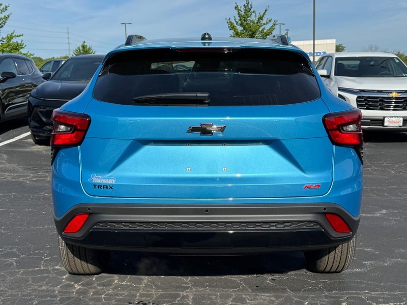 Chevrolet Trax Vehicle Image 04