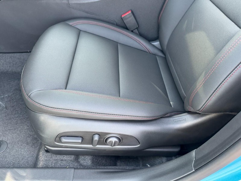 Chevrolet Trax Vehicle Image 08