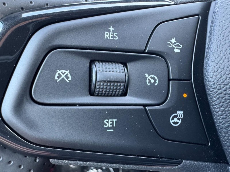 Chevrolet Trax Vehicle Image 10