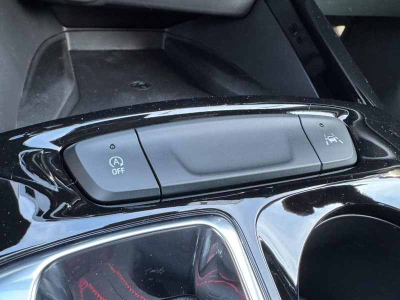 Chevrolet Trax Vehicle Image 12