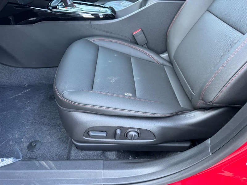 Chevrolet Trax Vehicle Image 08