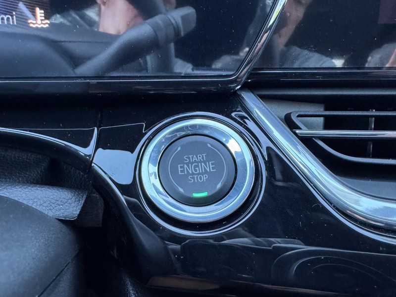 Chevrolet Trax Vehicle Image 15
