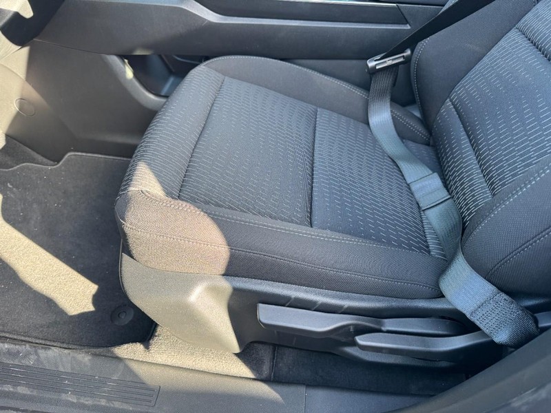 Chevrolet Equinox Vehicle Image 08