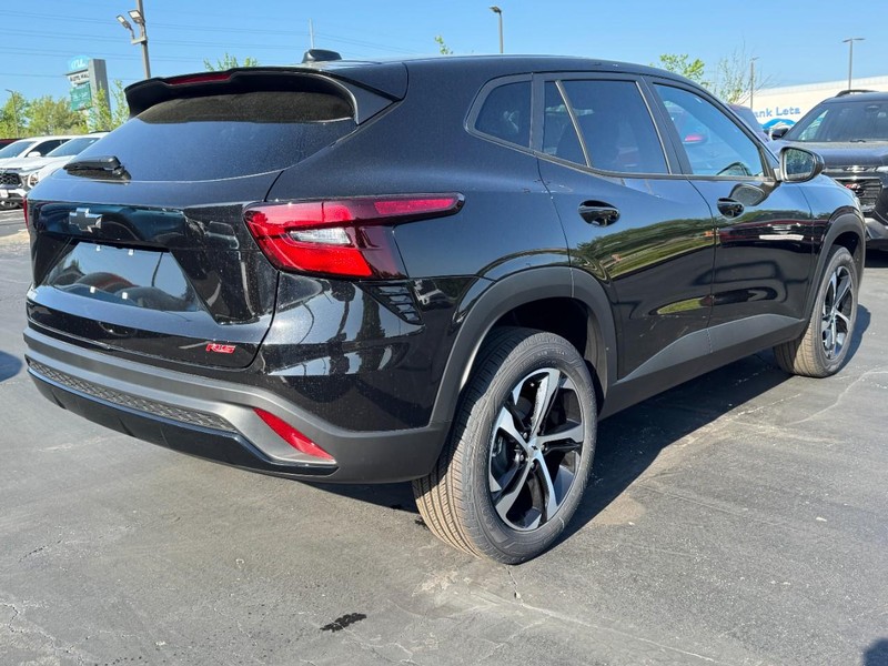 Chevrolet Trax Vehicle Image 03