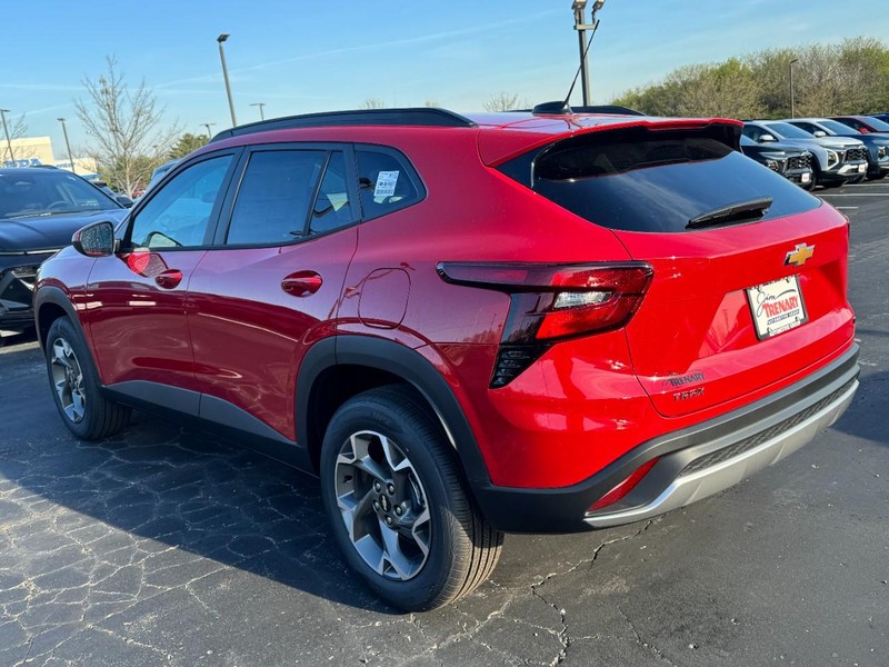 Chevrolet Trax Vehicle Image 05