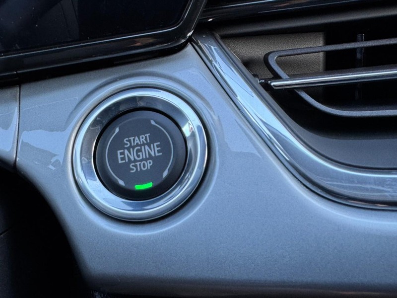 Chevrolet Trax Vehicle Image 16