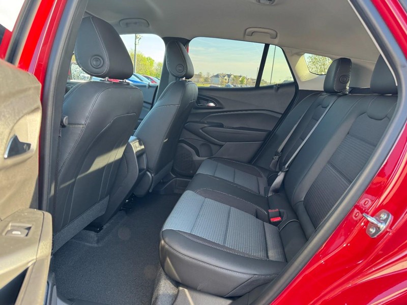 Chevrolet Trax Vehicle Image 07