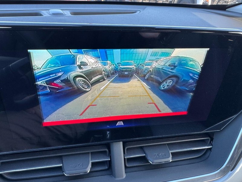 Chevrolet Trax Vehicle Image 15
