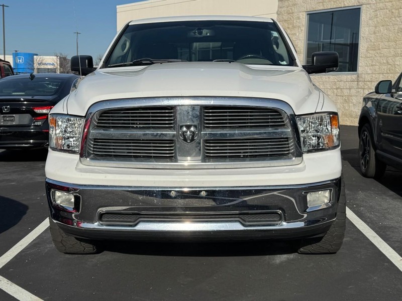 Ram 1500 Vehicle Image 02