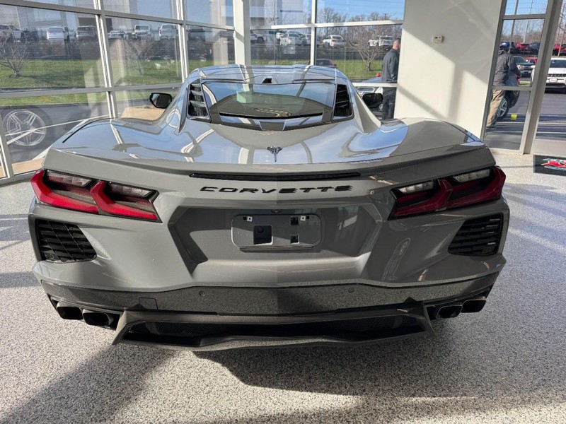 Chevrolet Corvette Vehicle Image 04