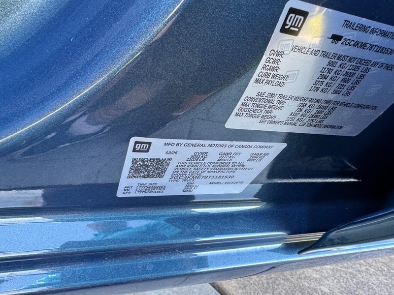 Chevrolet Silverado 2500HD Vehicle Image 17