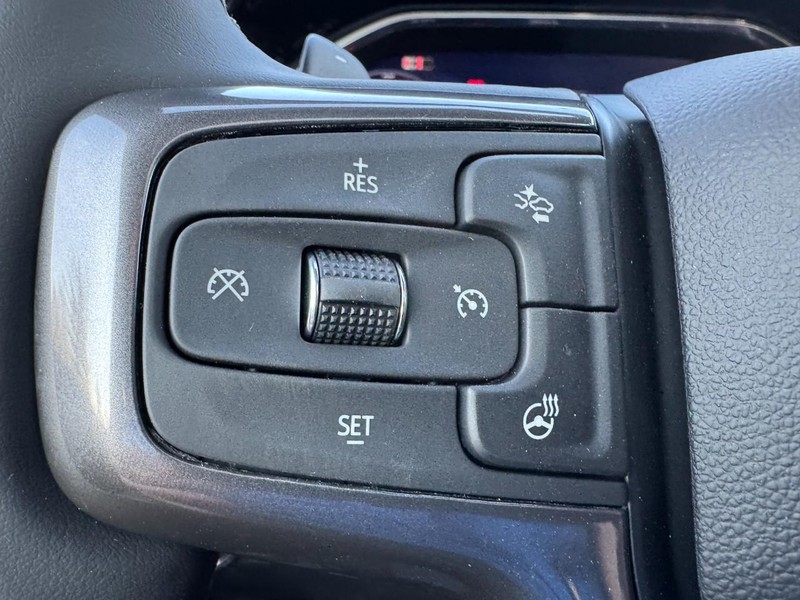 Chevrolet Silverado 1500 Vehicle Image 14