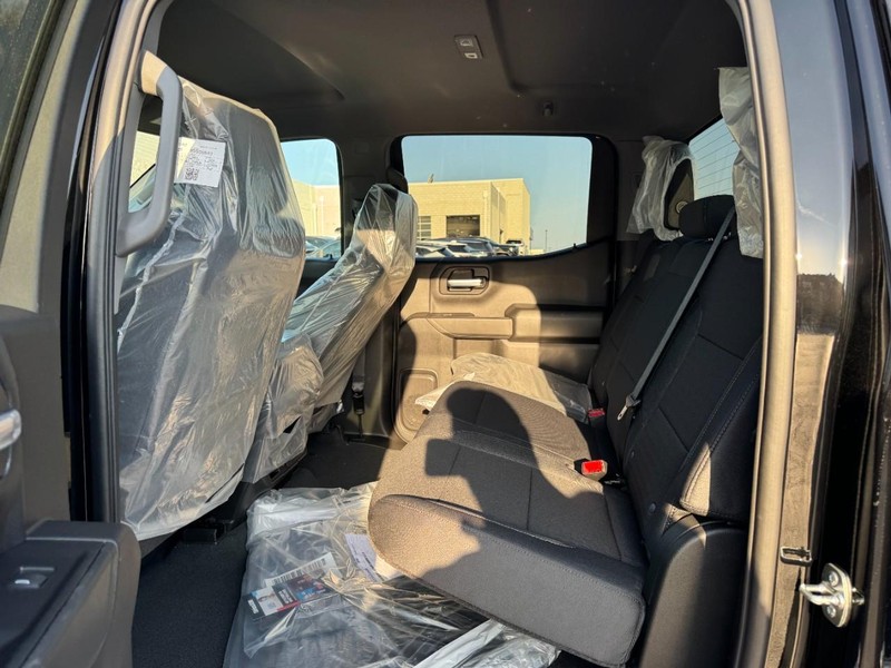 Chevrolet Silverado 1500 Vehicle Image 09