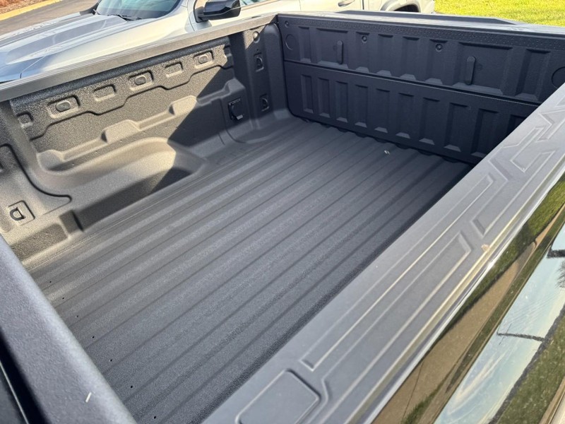 Chevrolet Colorado Vehicle Image 07