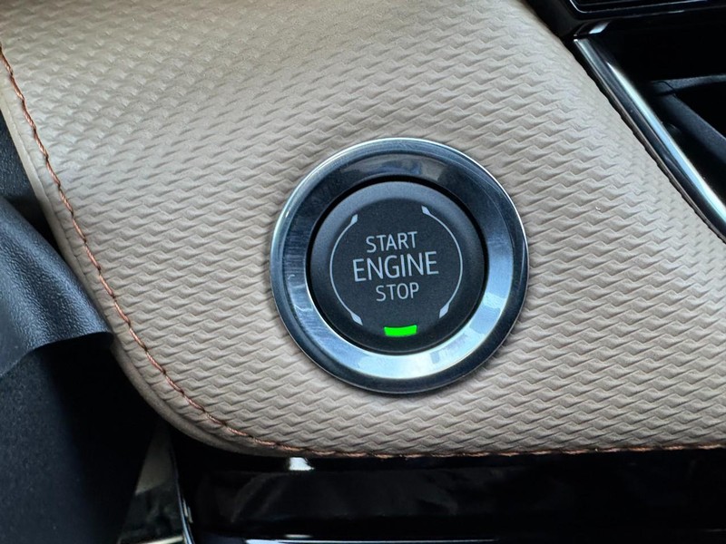 Chevrolet Equinox Vehicle Image 16