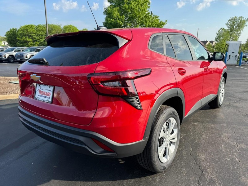 Chevrolet Trax Vehicle Image 03