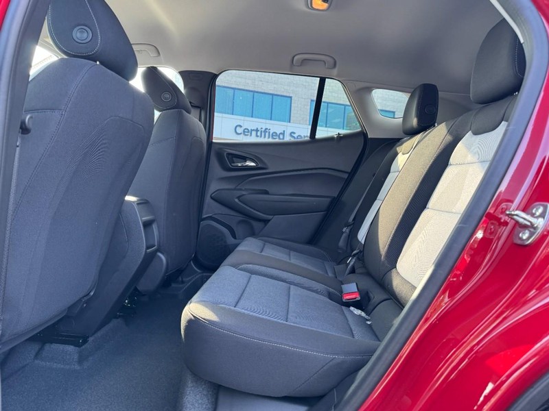 Chevrolet Trax Vehicle Image 07