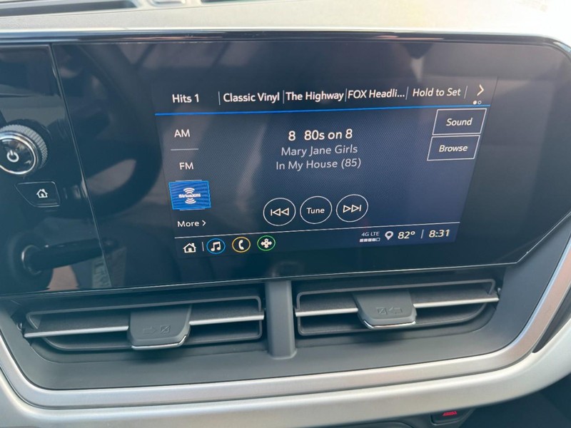 Chevrolet Trax Vehicle Image 14