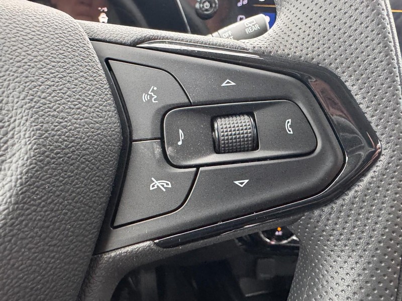 Chevrolet Trax Vehicle Image 10