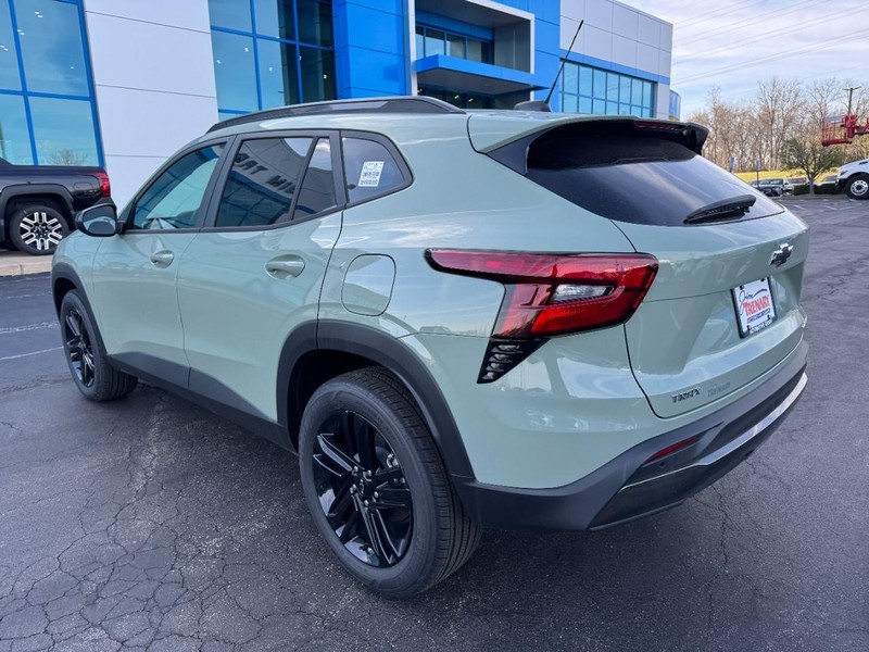 Chevrolet Trax Vehicle Image 05