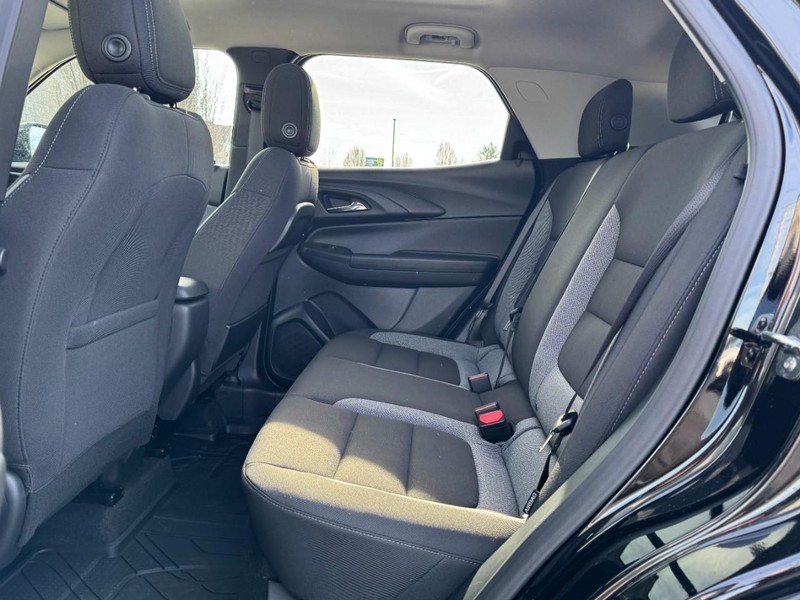 Chevrolet TrailBlazer Vehicle Image 07