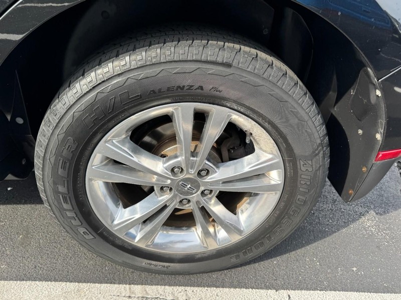 Lincoln MKX Vehicle Image 07