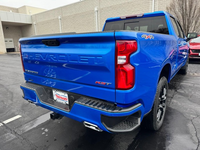 Chevrolet Silverado 1500 Vehicle Image 04