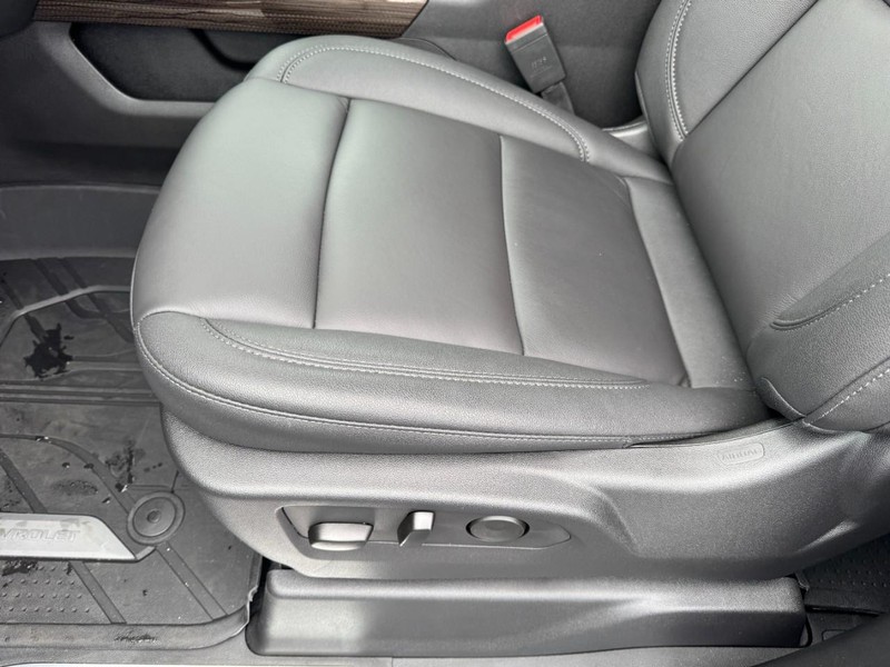 Chevrolet Silverado 1500 Vehicle Image 11