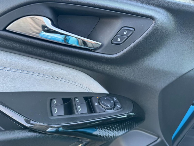 Chevrolet Trax Vehicle Image 10