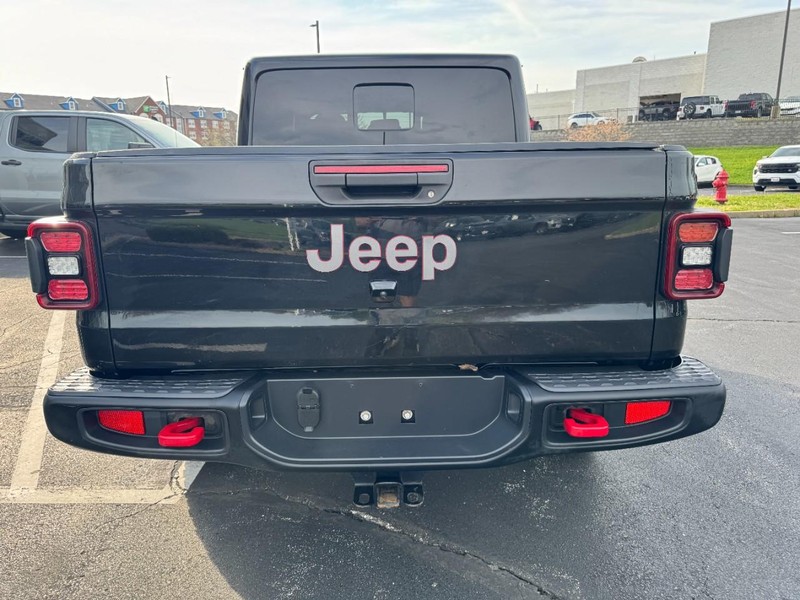 Jeep Gladiator Vehicle Image 04