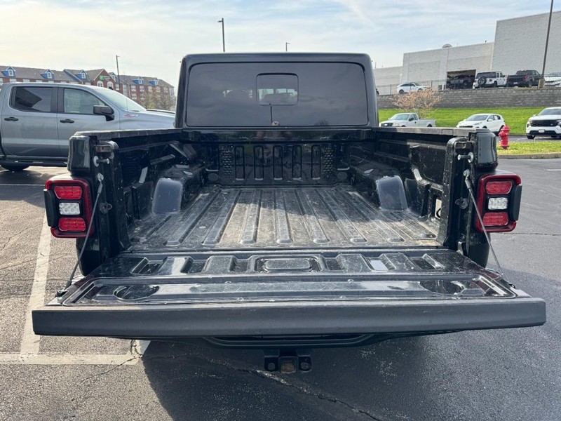 Jeep Gladiator Vehicle Image 06