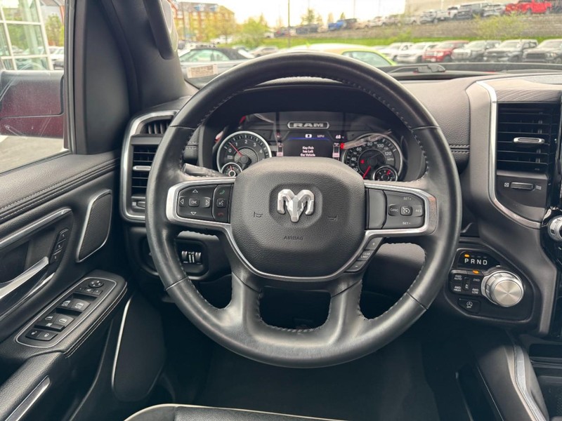 Ram 1500 Vehicle Image 12