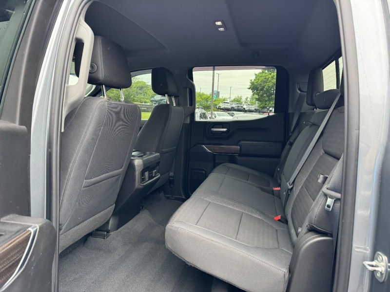 Chevrolet Silverado 1500 Vehicle Image 10