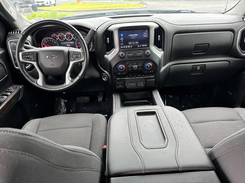 Chevrolet Silverado 1500 Vehicle Image 11
