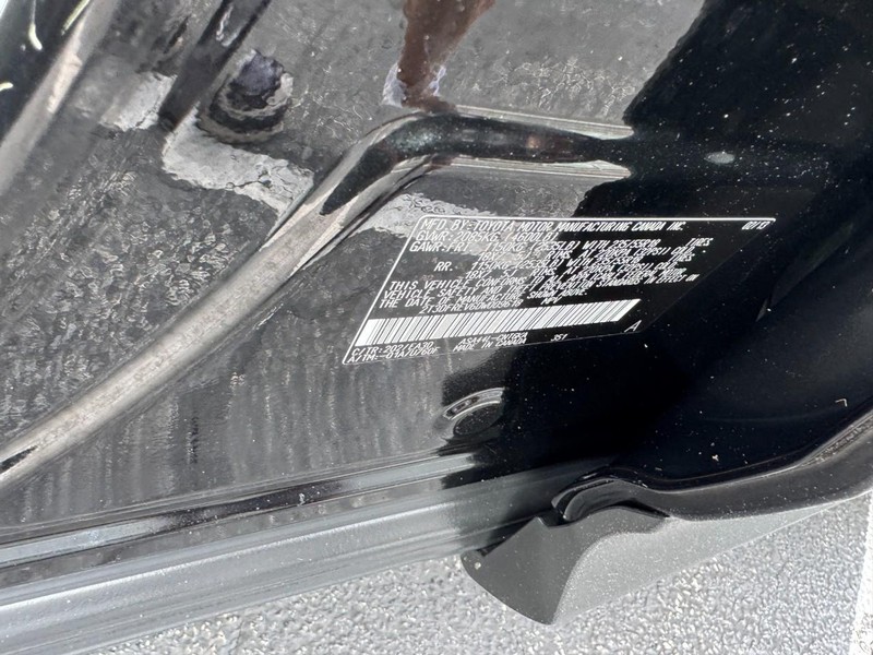 Toyota RAV4 Vehicle Image 26