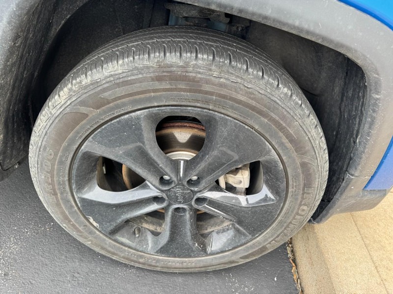 Jeep Compass Vehicle Image 05