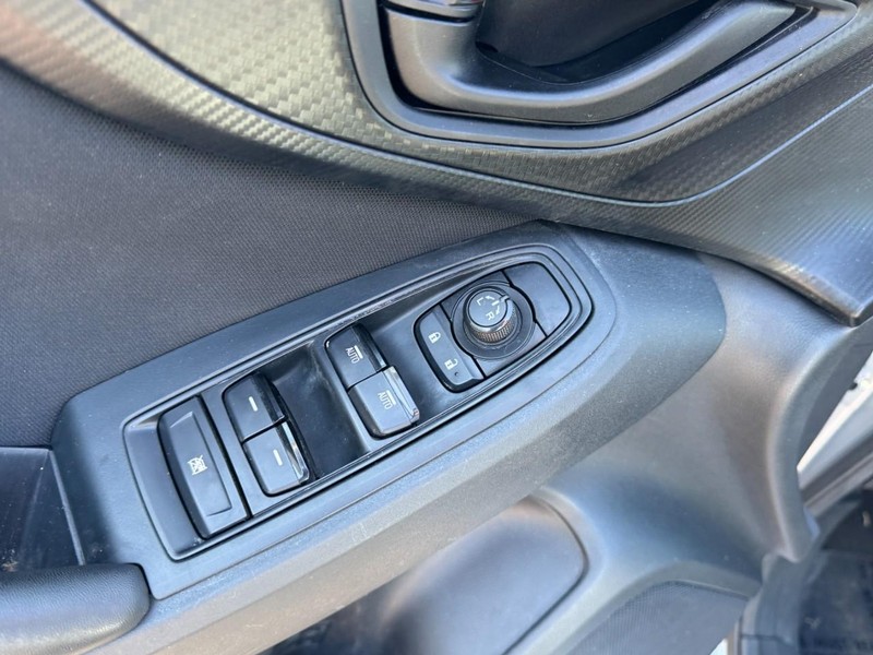 Subaru Impreza Vehicle Image 15