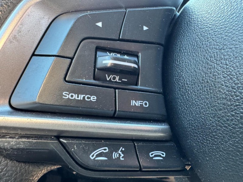 Subaru Impreza Vehicle Image 16